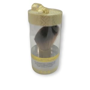 NEW** Contour Buki Brush